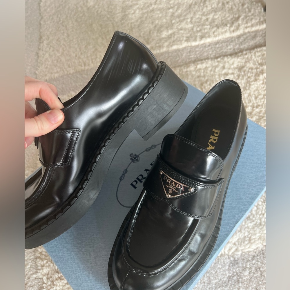 Black Prada Loafers size 37,5 (7.5US) - Picture 8 of 9
